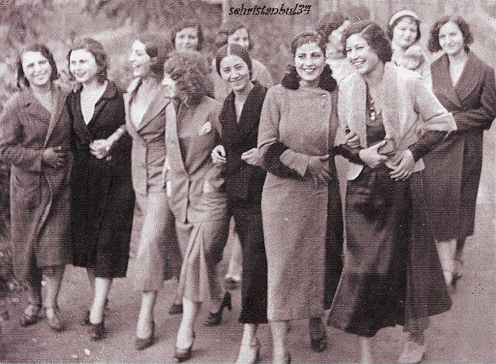 Kadinlar 1934